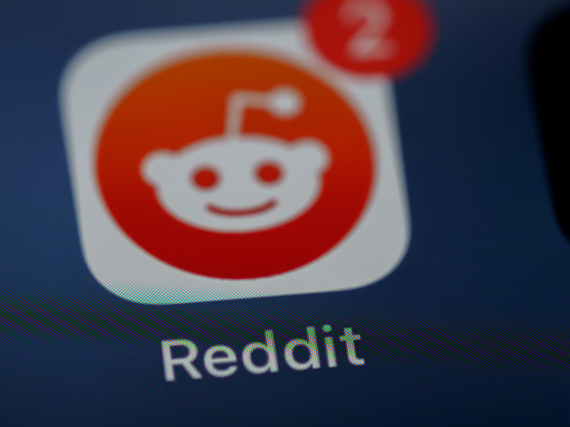 Reddit To Use Photo ID To Verify Age of UK Site Users